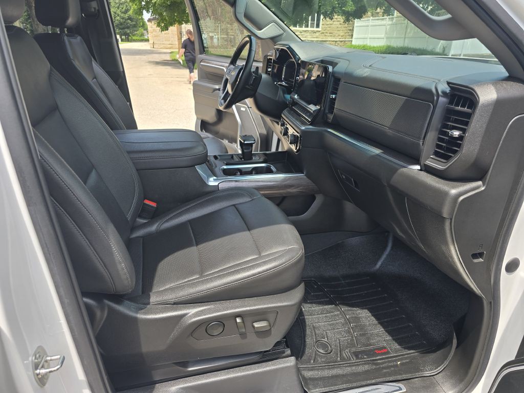 2023 Chevrolet Silverado 1500 Image 10