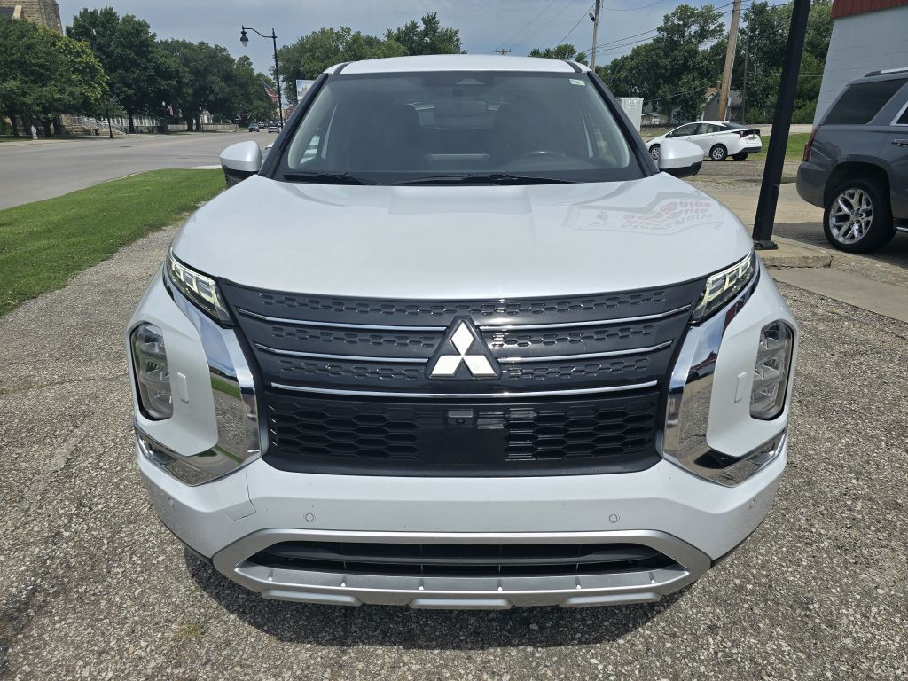 2024 Mitsubishi Outlander Image 5
