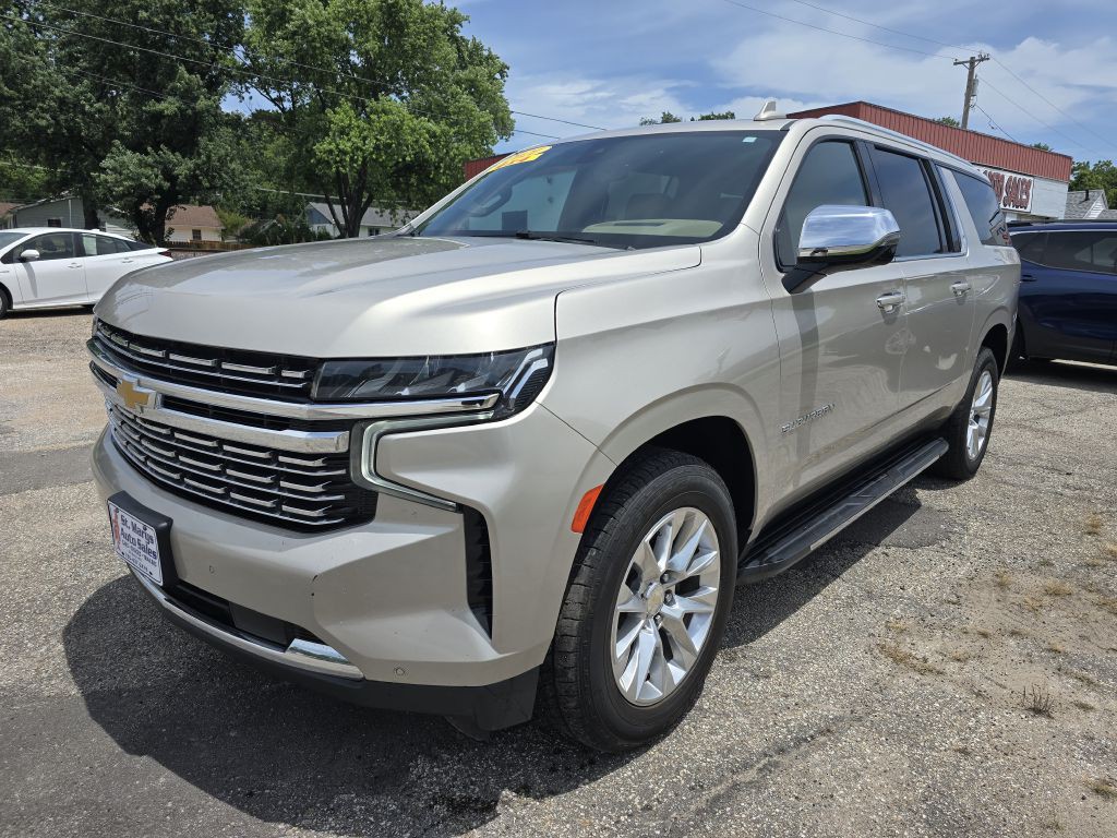 2021 Chevrolet Suburban Image 1
