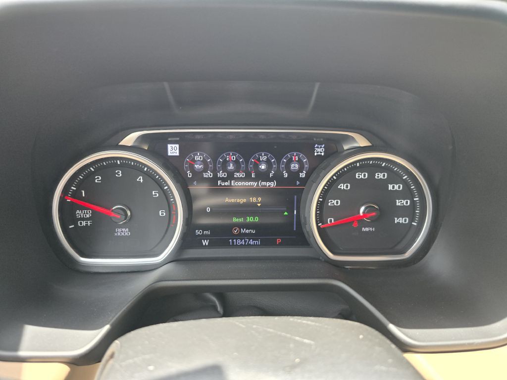 2021 Chevrolet Suburban Image 16