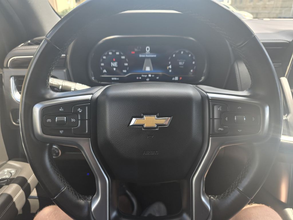 2024 Chevrolet Suburban Image 12