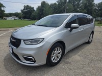 Image for 2023 Chrysler Pacifica Touring L ID: 7526884