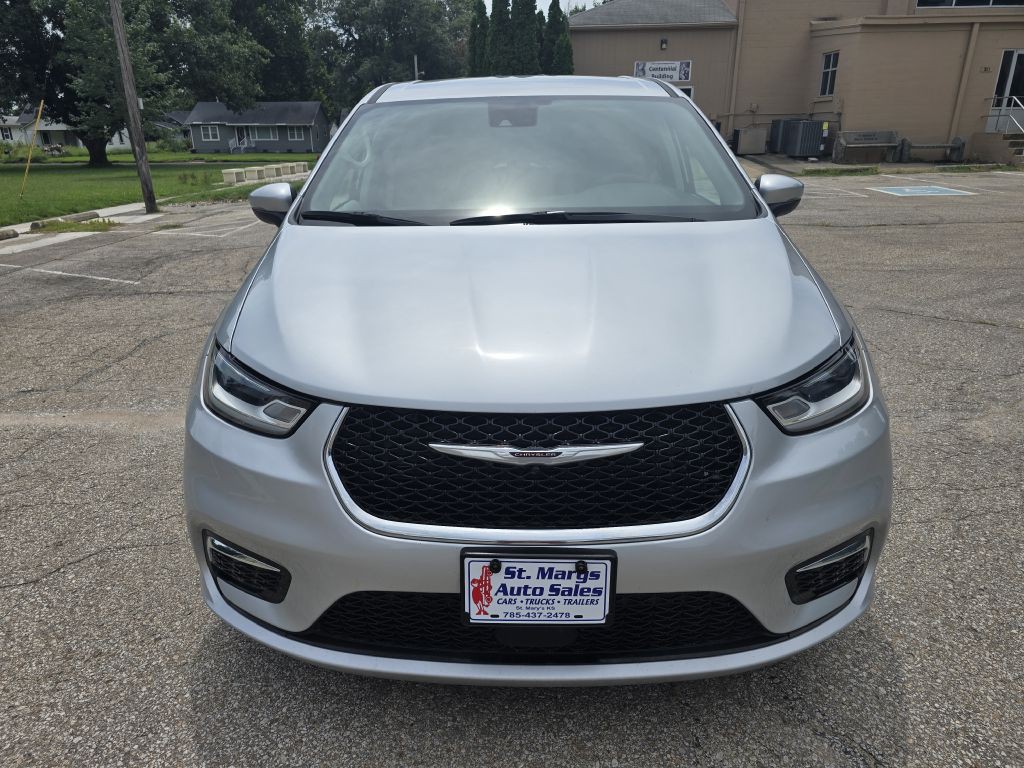 2023 Chrysler Pacifica Image 5