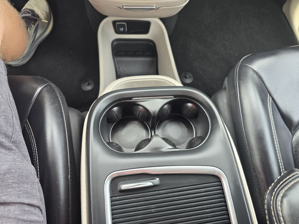 2023 Chrysler Pacifica Image 14