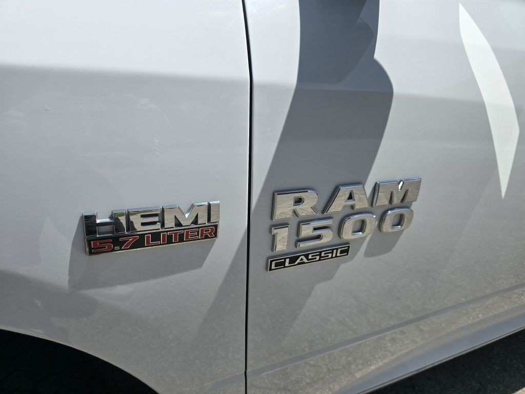 2022 RAM 1500 Image 6