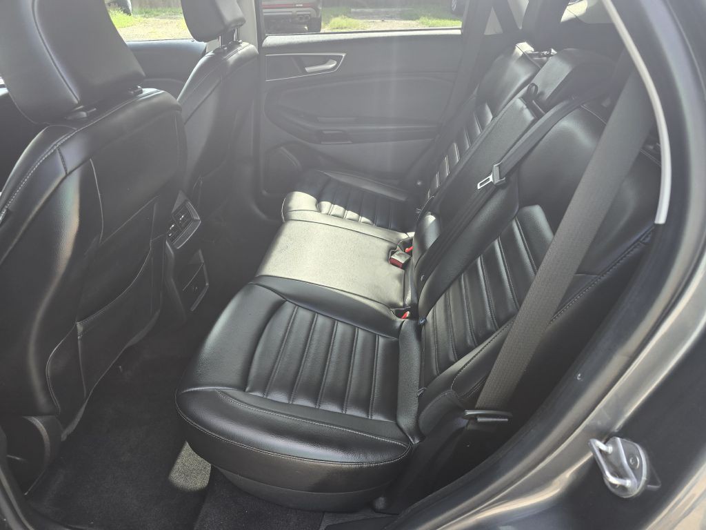 2024 Ford Edge Image 7