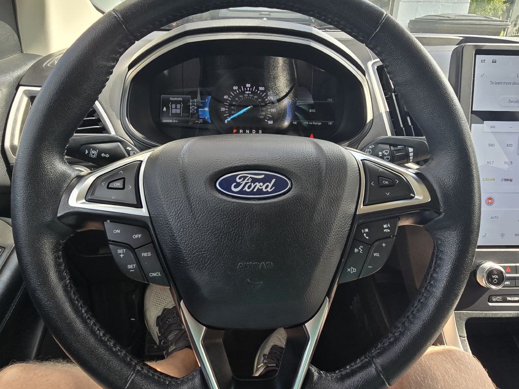 2024 Ford Edge Image 11