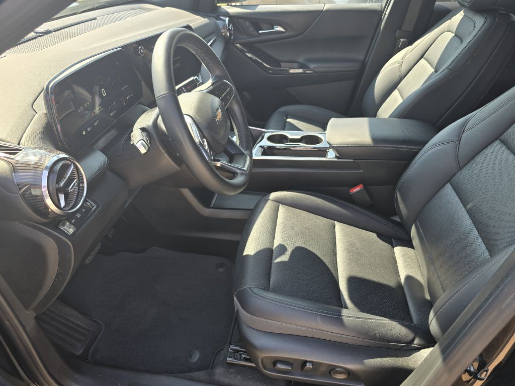 2025 Chevrolet Equinox Image 6