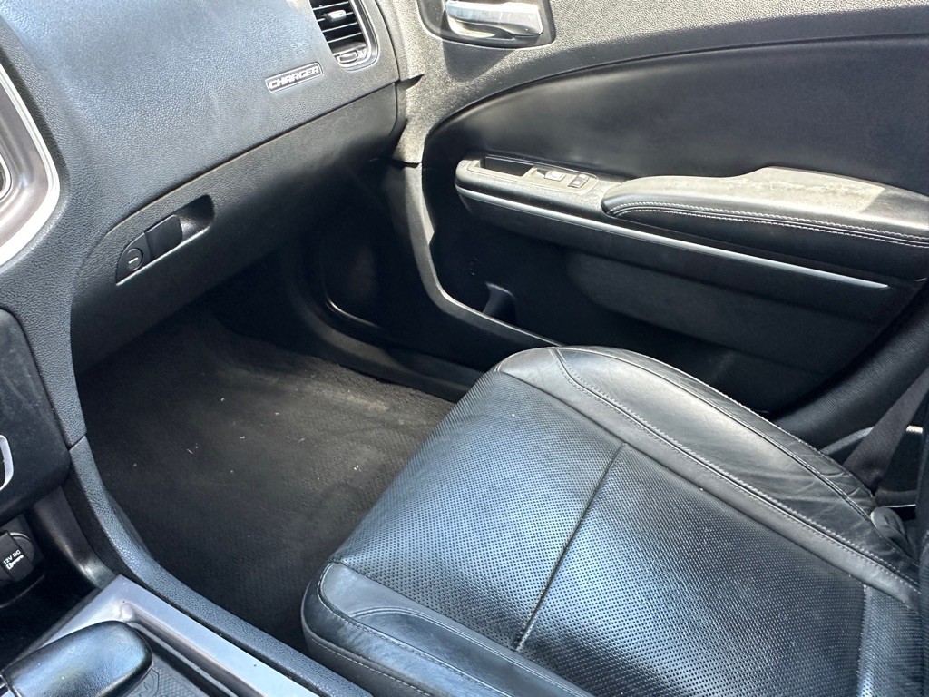 2020 Dodge Charger Image 21