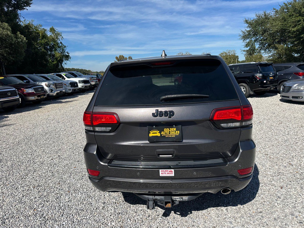 2018 Jeep Grand Cherokee Image 4