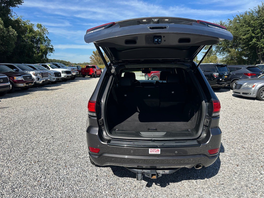 2018 Jeep Grand Cherokee Image 9