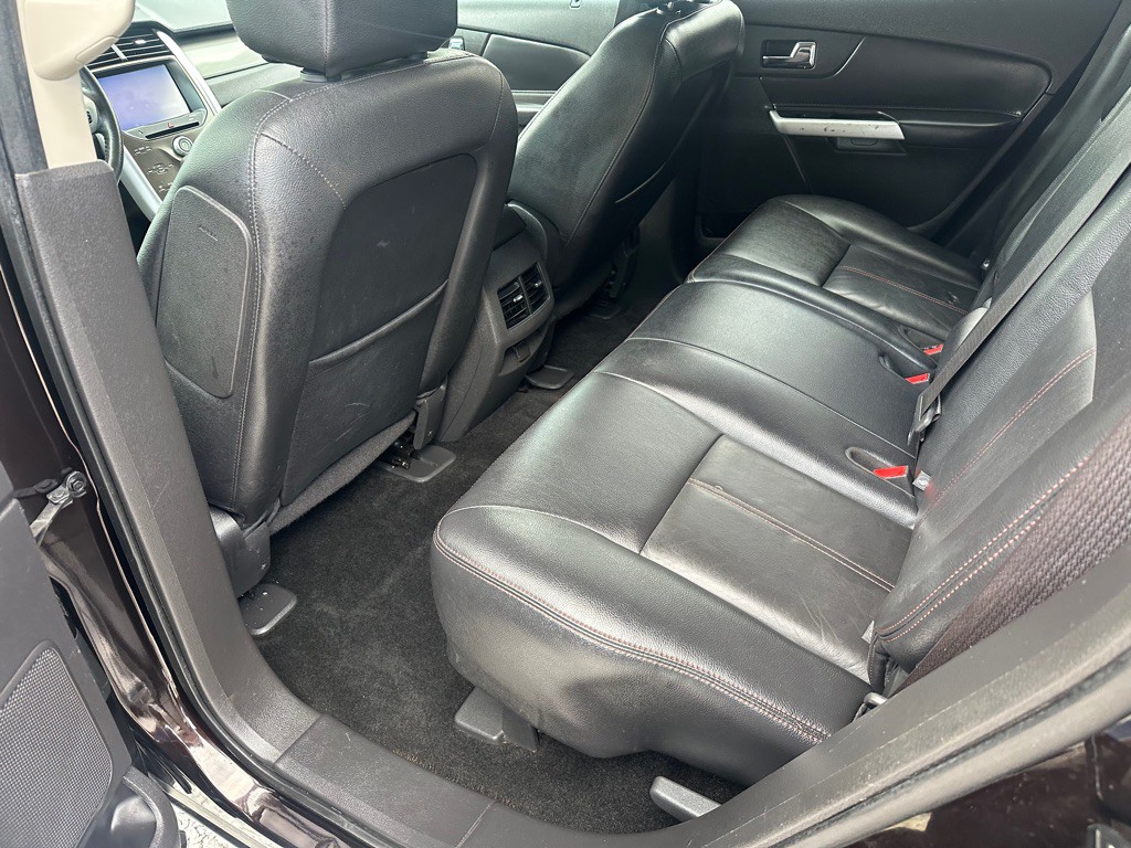 2013 Ford Edge Image 11