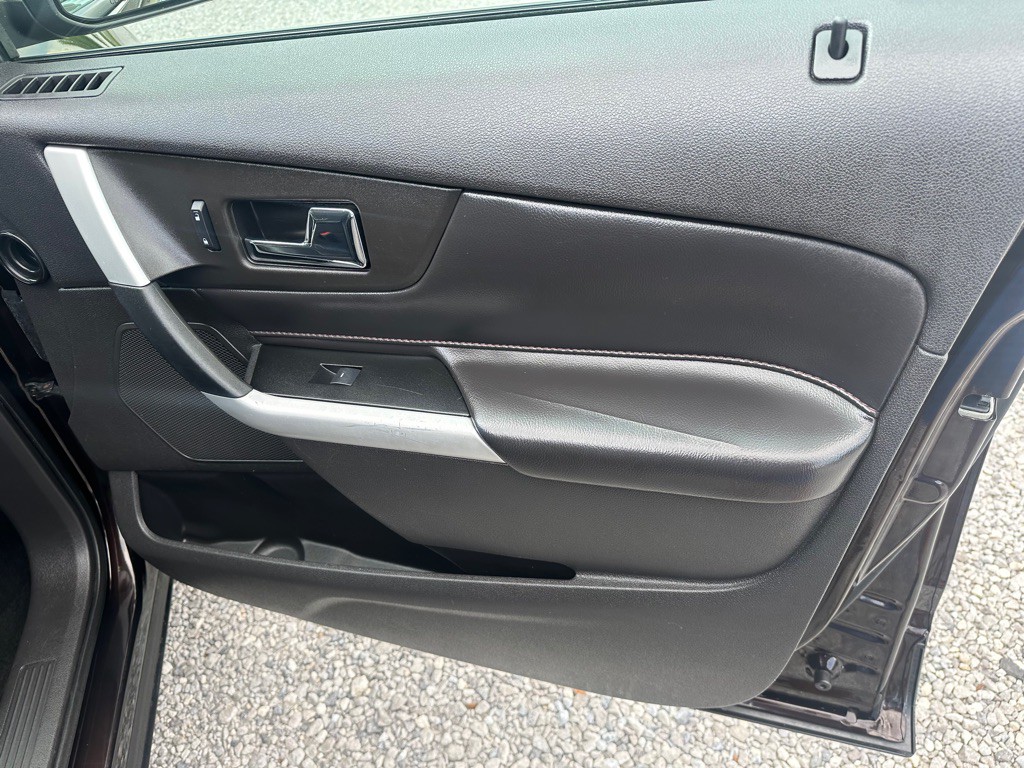 2013 Ford Edge Image 27