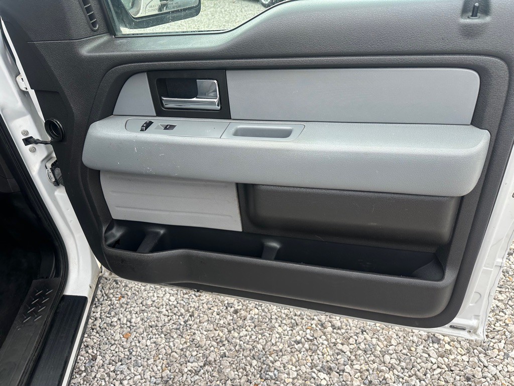 2013 Ford F-150 Image 23