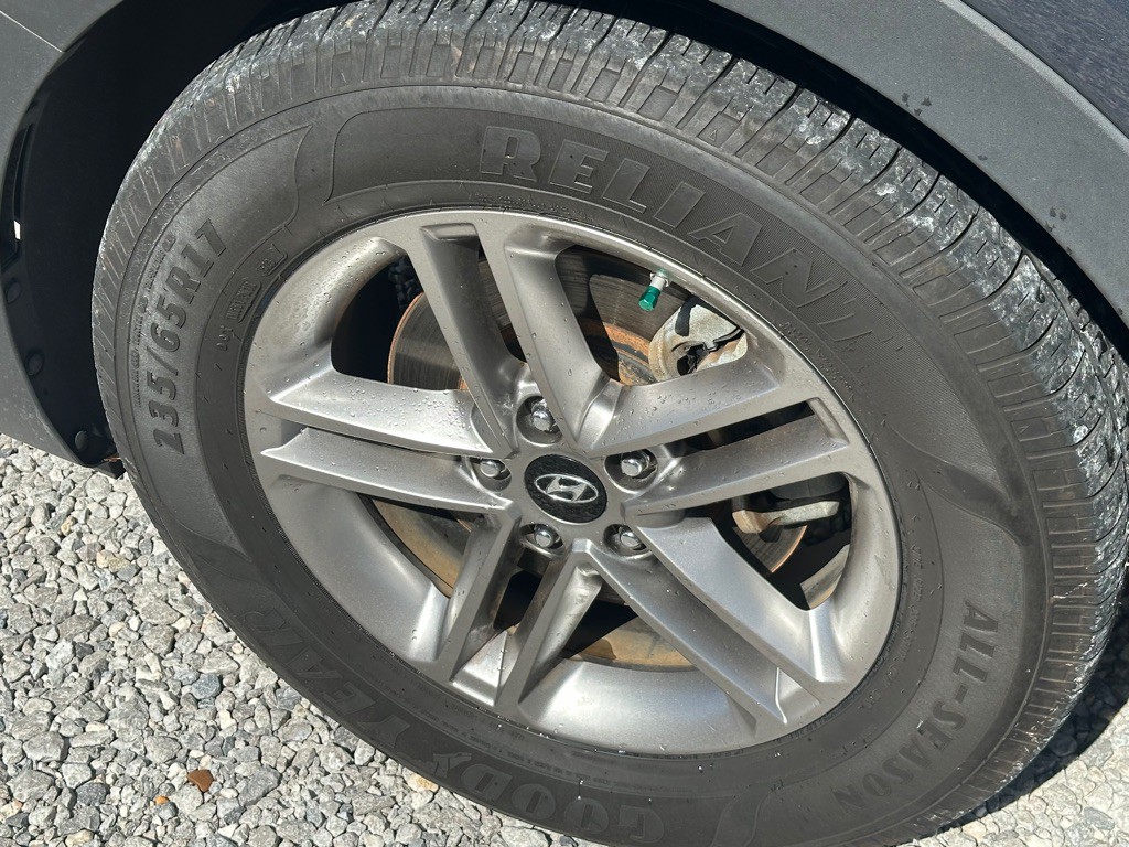 2017 Hyundai Santa Fe Sport Image 21