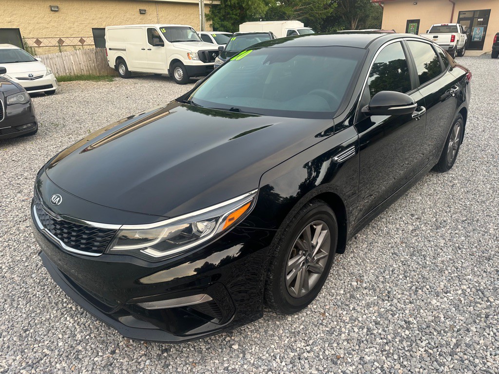 2020 Kia Optima Image 3