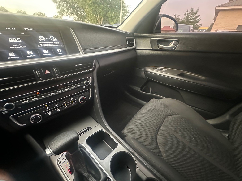 2020 Kia Optima Image 19