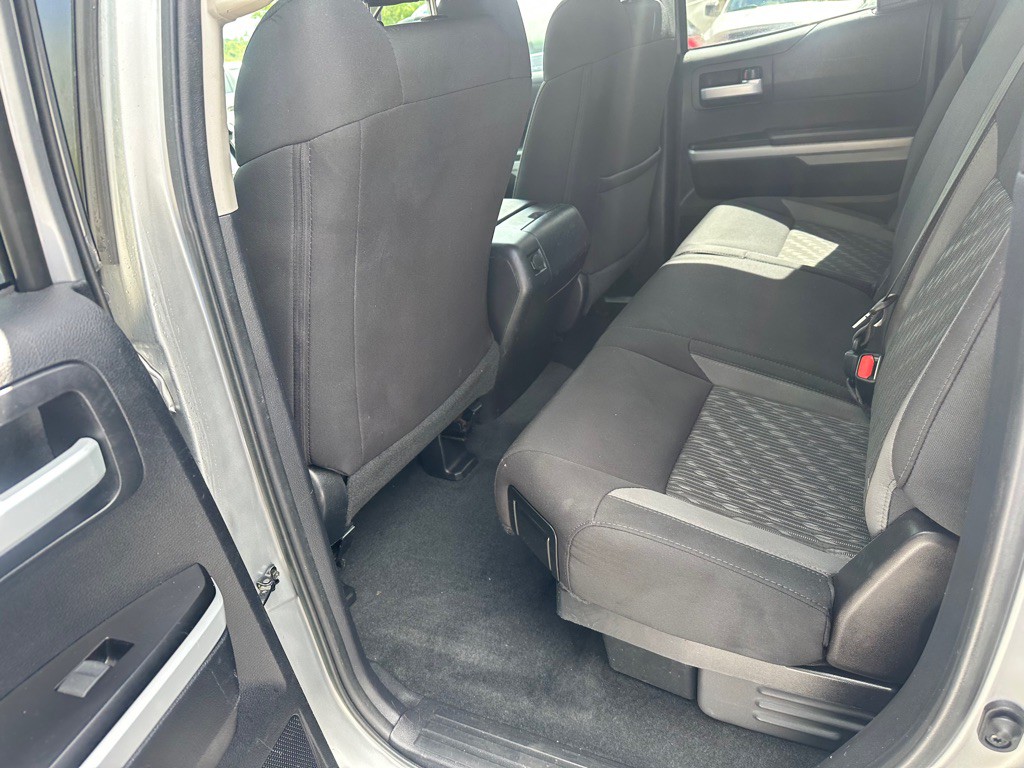 2019 Toyota Tundra Image 11