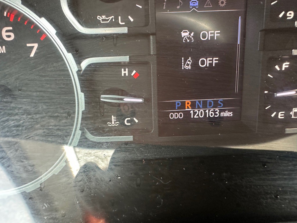2019 Toyota Tundra Image 19
