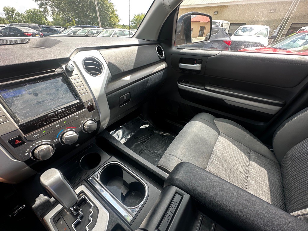 2019 Toyota Tundra Image 20