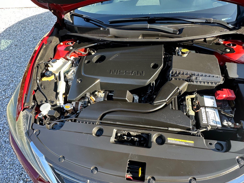 2017 Nissan Altima Image 21
