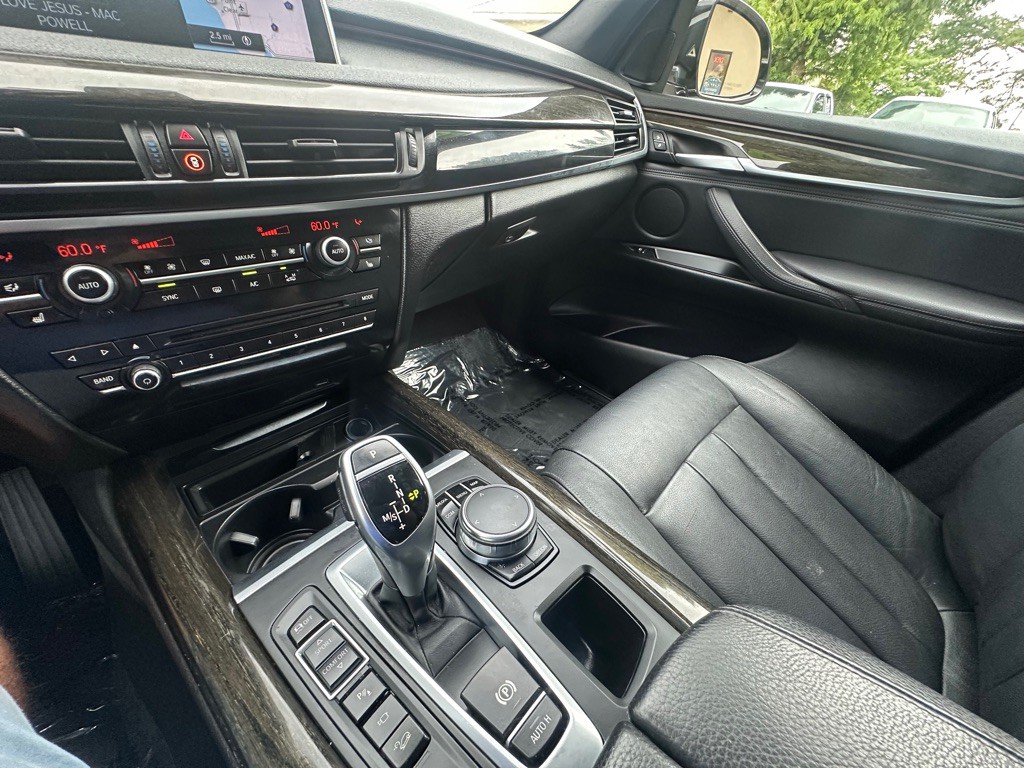 2018 BMW X5 Image 18