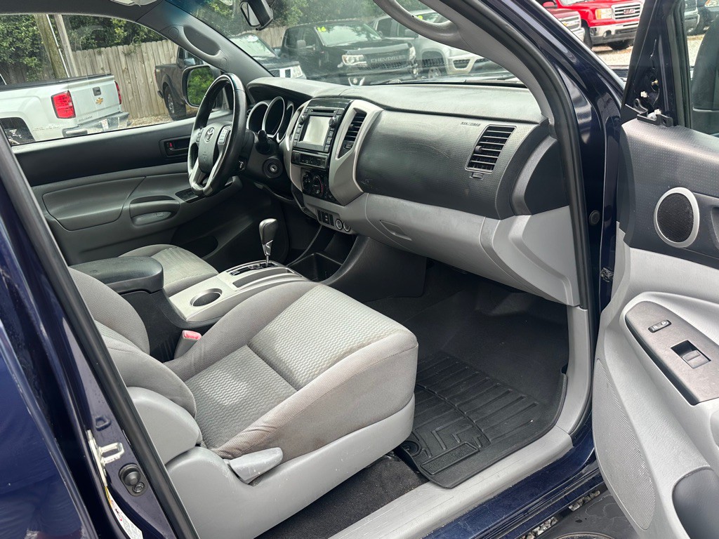 2013 Toyota Tacoma Image 13