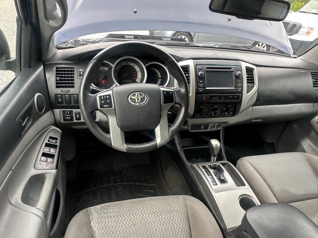 2013 Toyota Tacoma Image 14