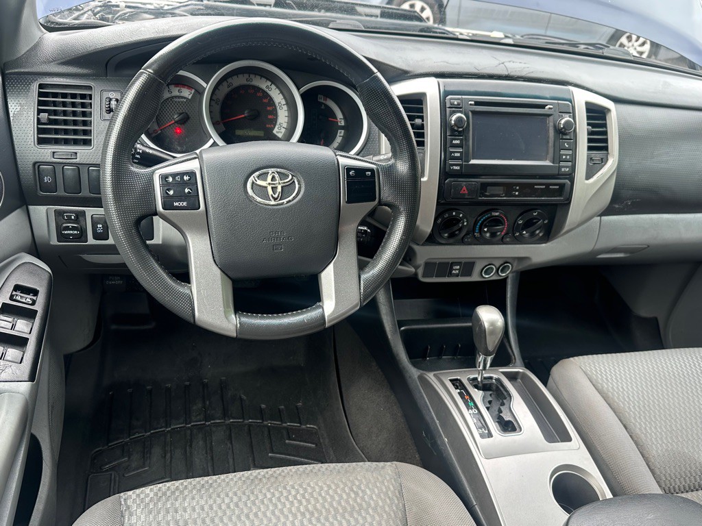 2013 Toyota Tacoma Image 15
