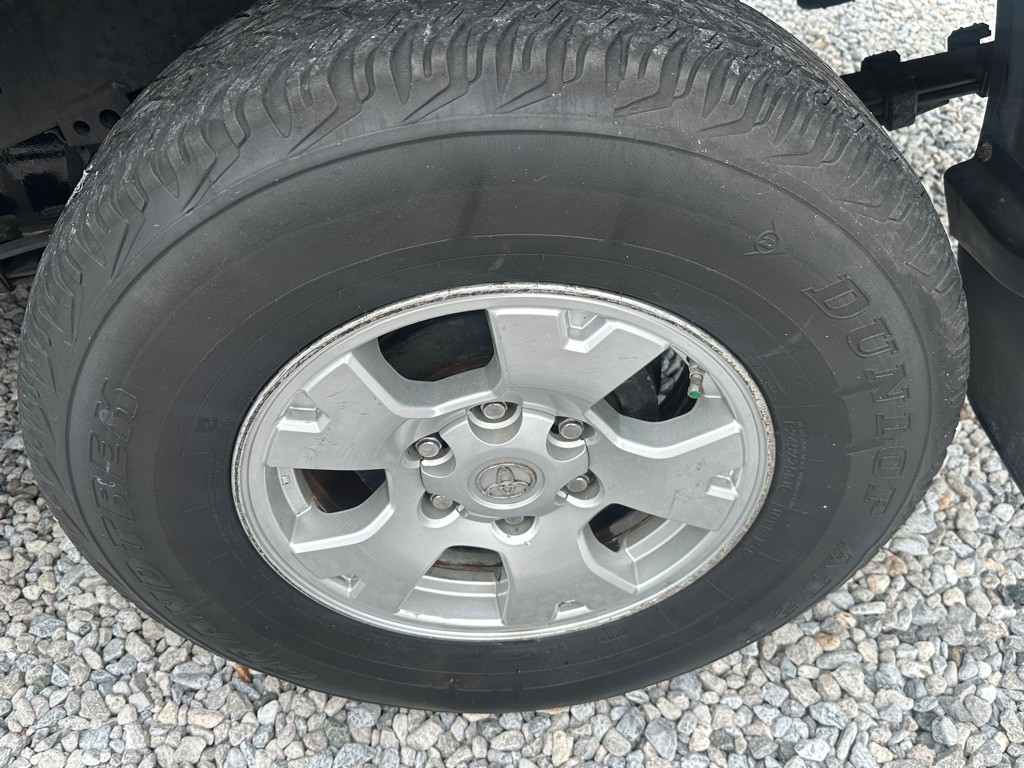 2013 Toyota Tacoma Image 21