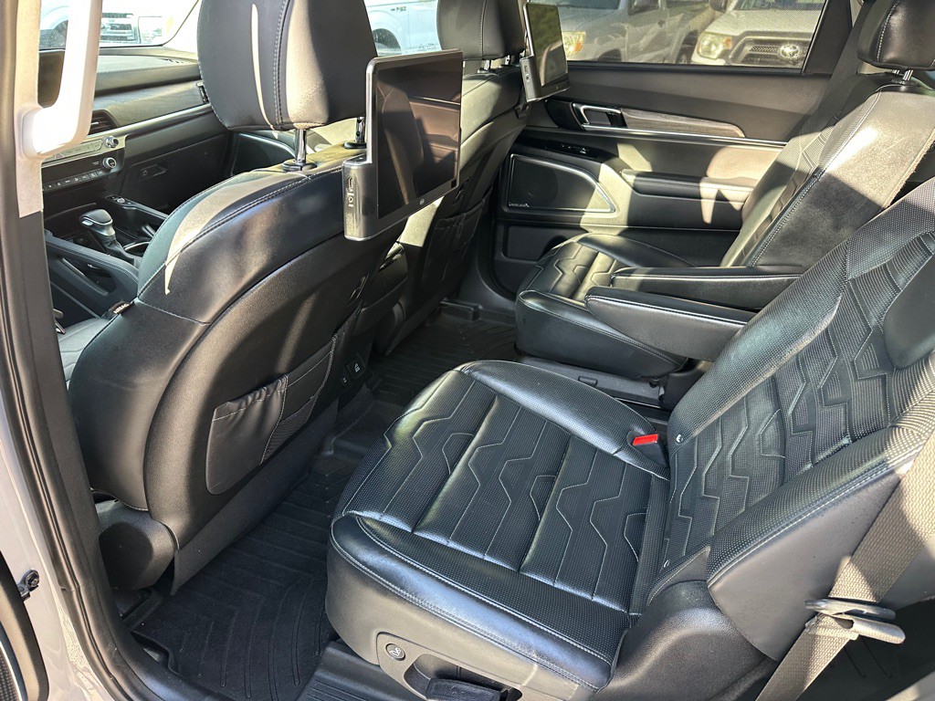 2022 Kia Telluride Image 12