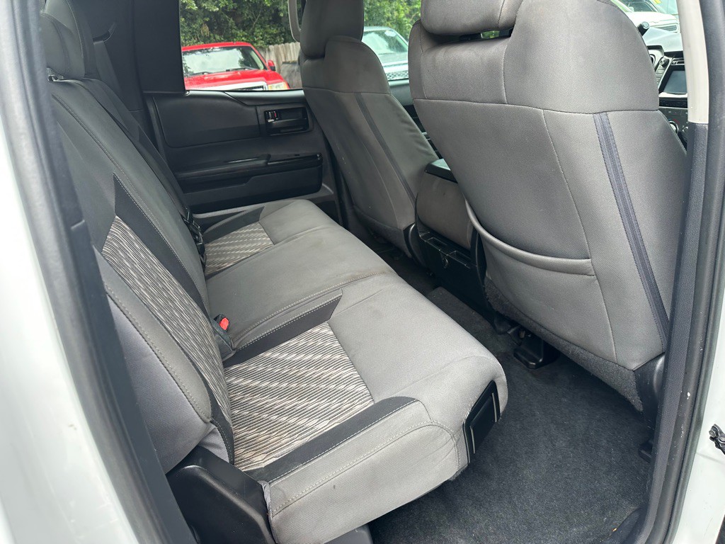 2019 Toyota Tundra Image 12