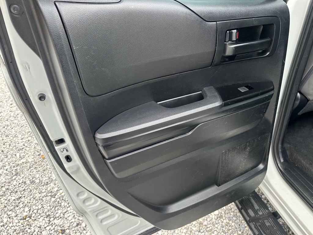 2019 Toyota Tundra Image 25