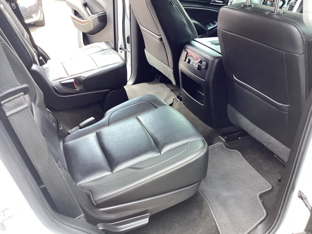 2018 Chevrolet Tahoe Image 11