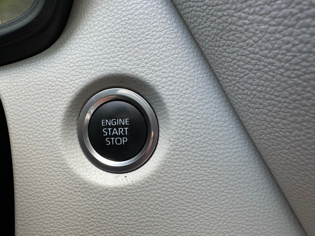 2020 Toyota Corolla Image 20