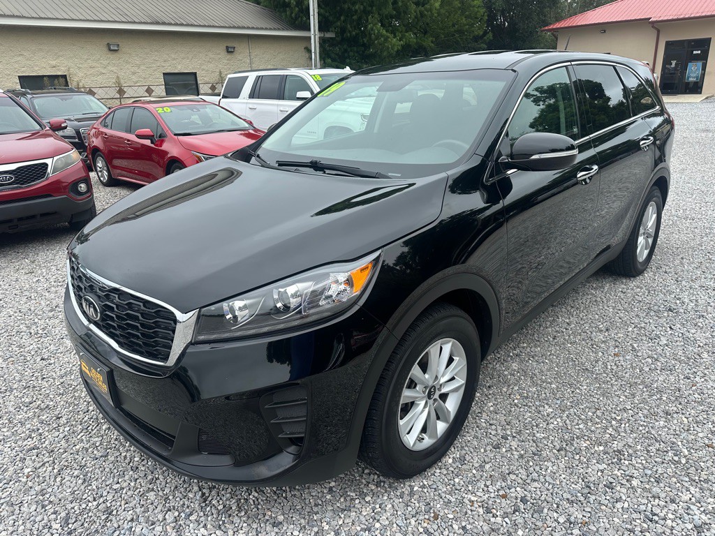2019 Kia Sorento Image 2