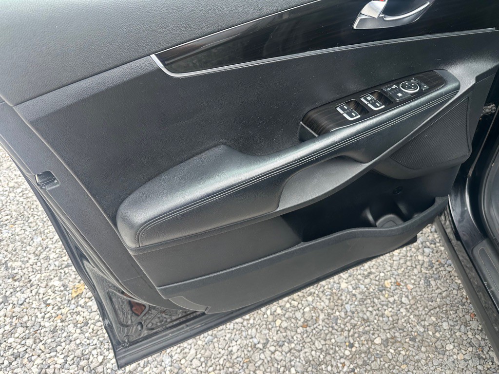 2019 Kia Sorento Image 25
