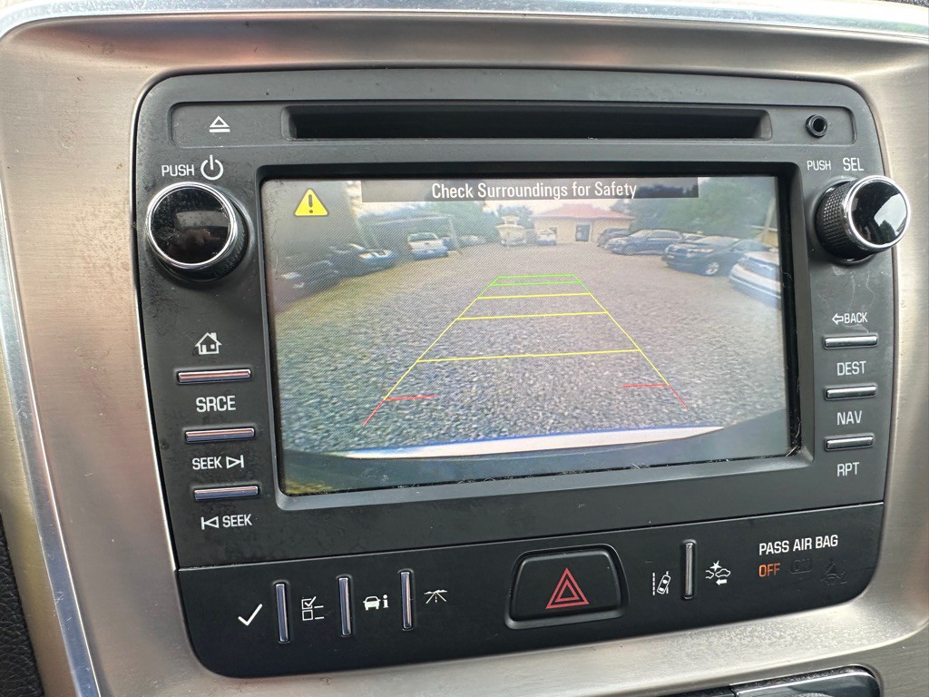 2015 GMC Acadia Image 19