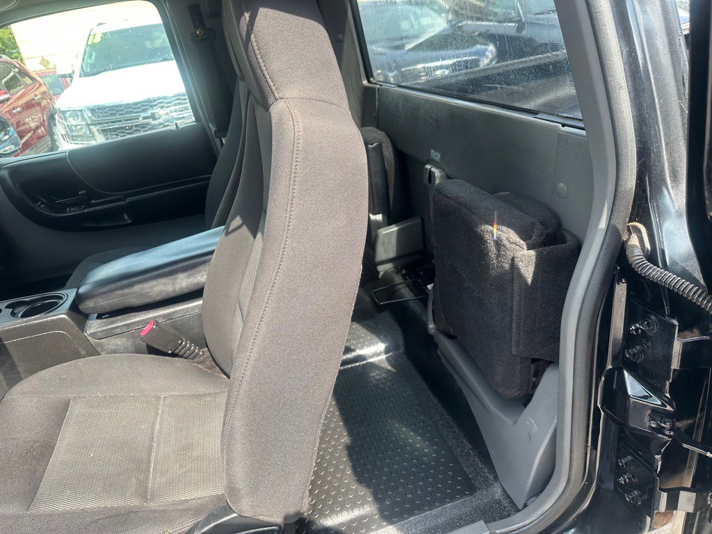 2004 Ford Ranger Image 11
