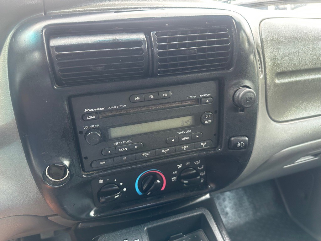 2004 Ford Ranger Image 16
