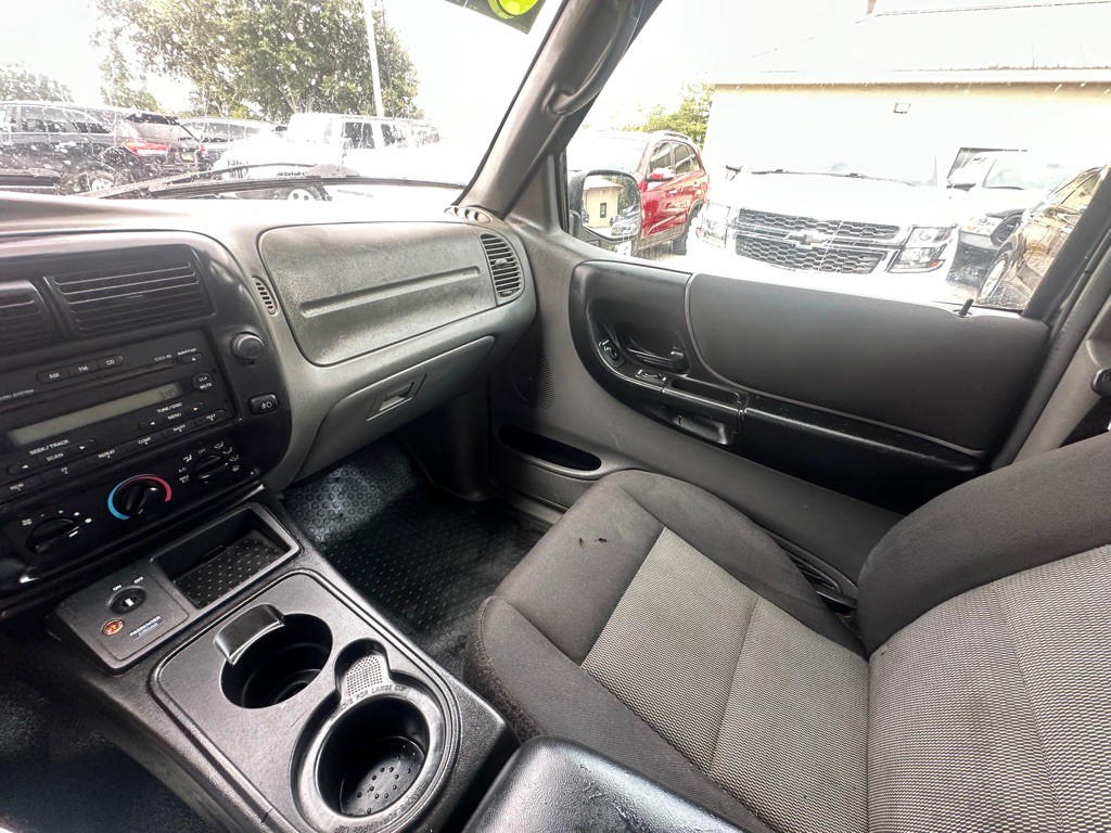 2004 Ford Ranger Image 17