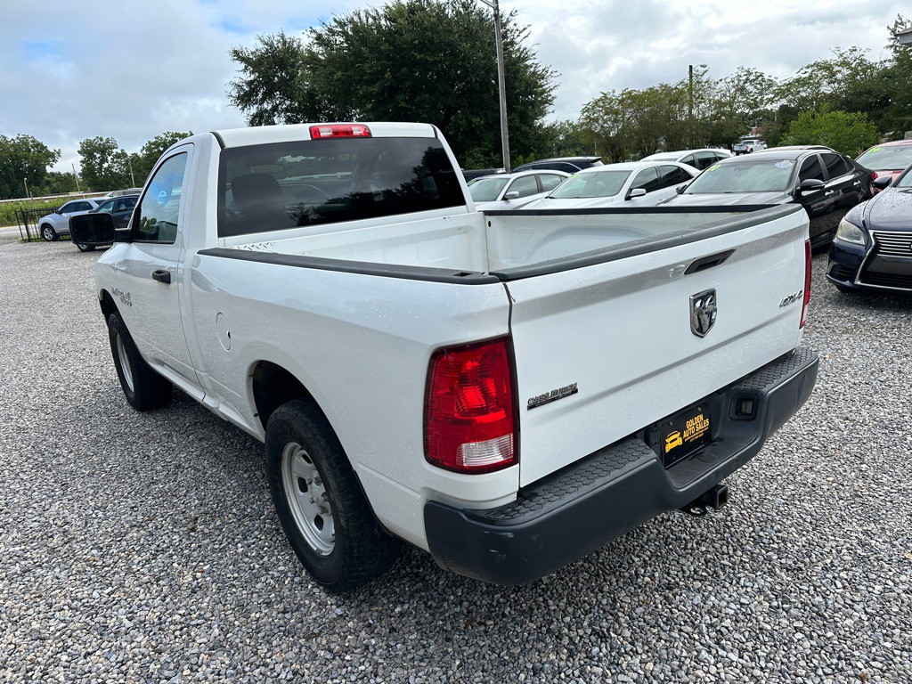 2016 RAM 1500 Image 8