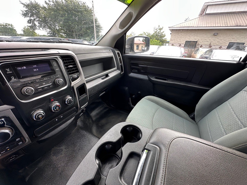 2016 RAM 1500 Image 15