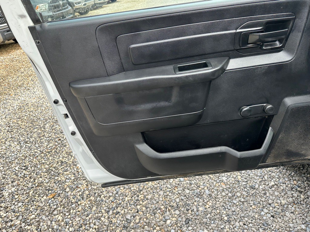 2016 RAM 1500 Image 18
