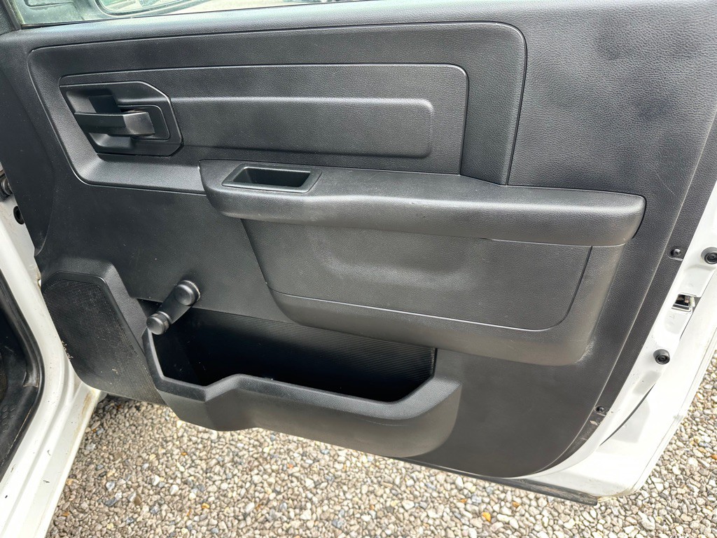 2016 RAM 1500 Image 19