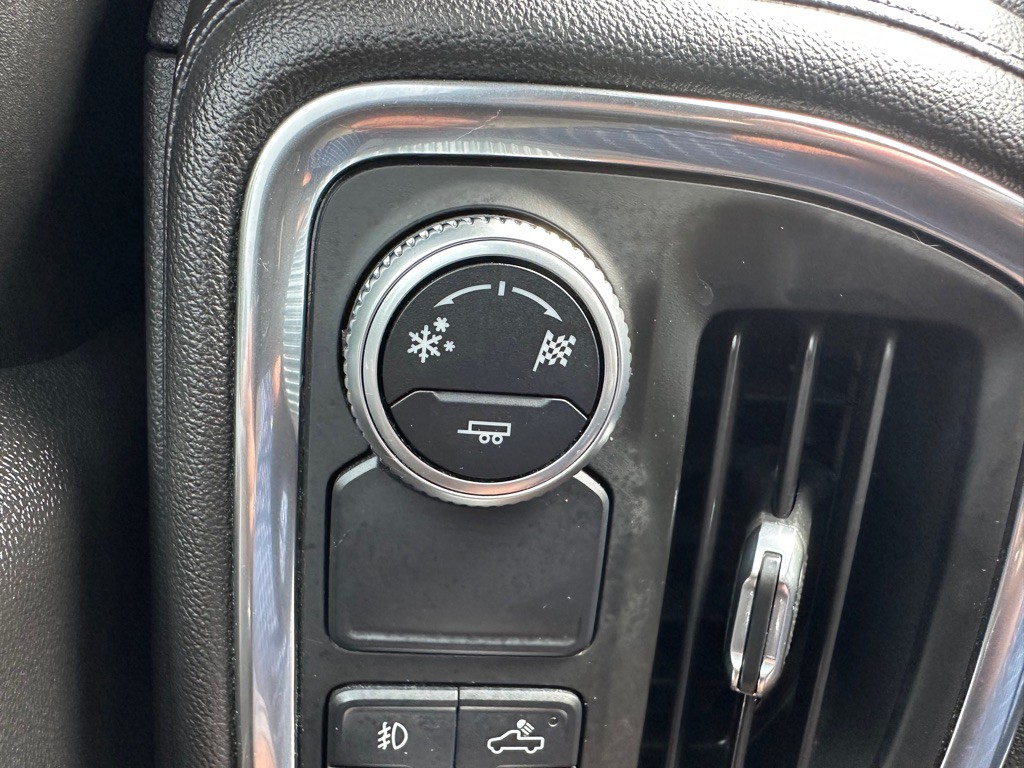 2019 GMC Sierra Image 24