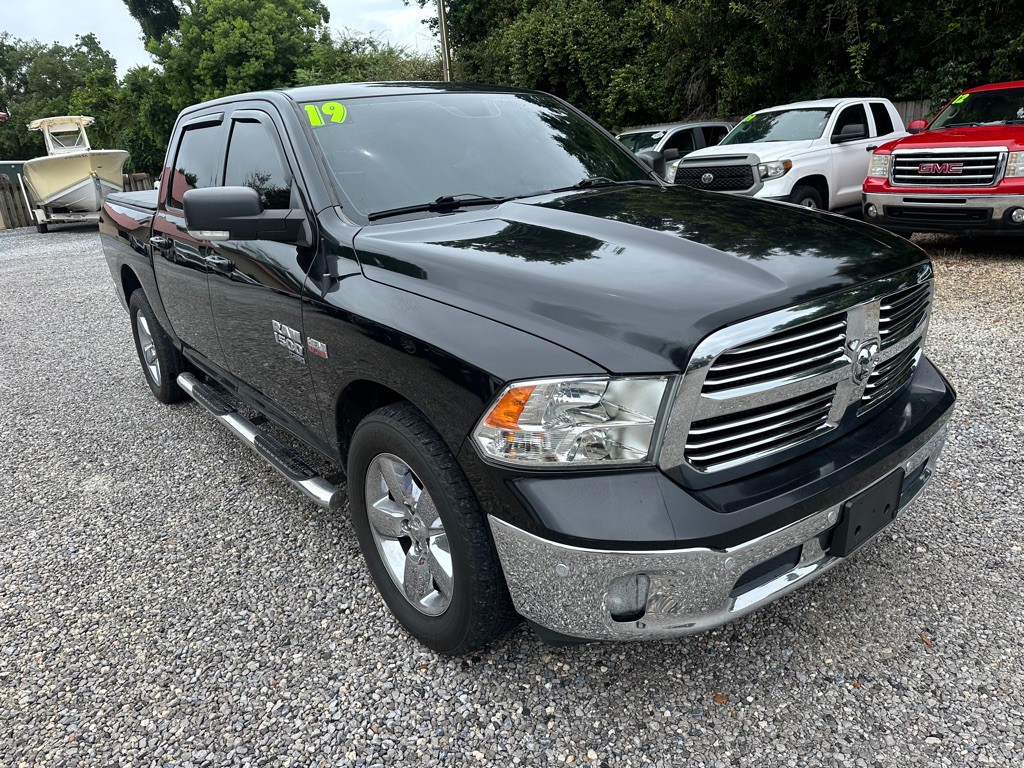 2019 RAM 1500 Image 1