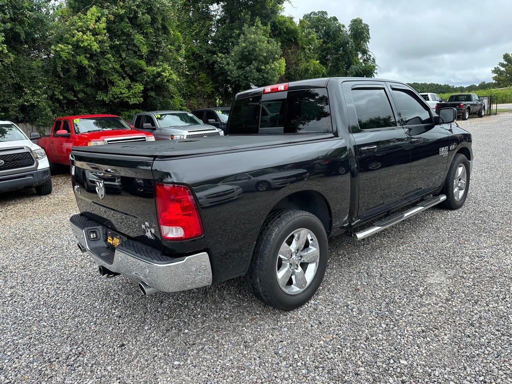 2019 RAM 1500 Image 5