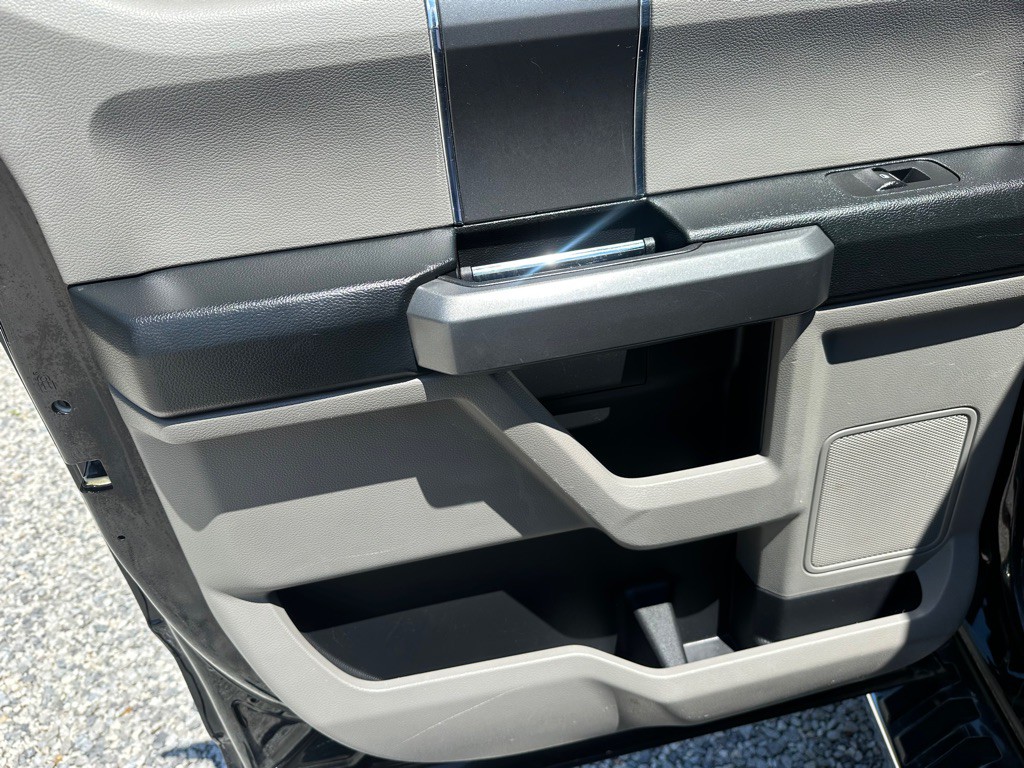 2018 Ford F-150 Image 25