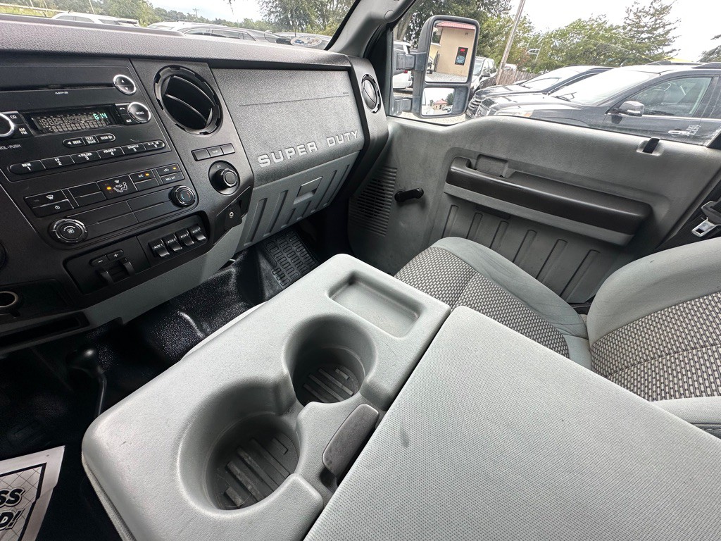 2012 Ford F-350 Image 19